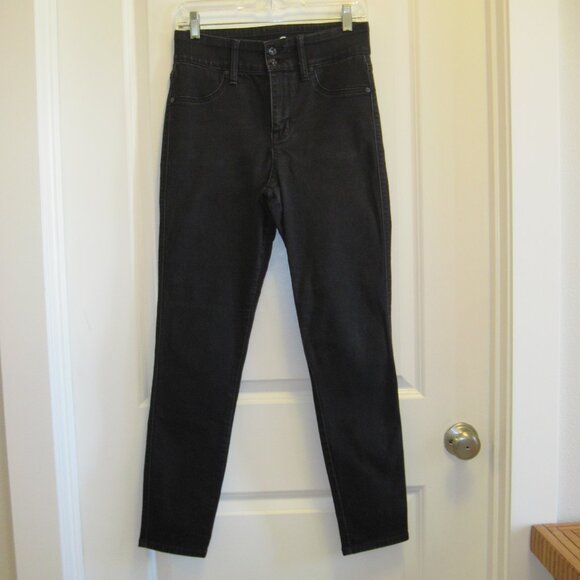 Max Studio Indigo High Rise Skinny Jeans in Black, Size 6 - Picture 2 of 5